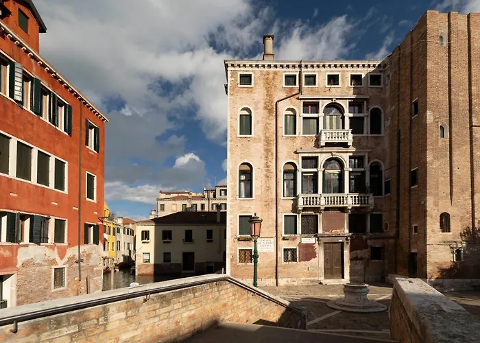 Ca' Badoer - San Boldo Apartment *